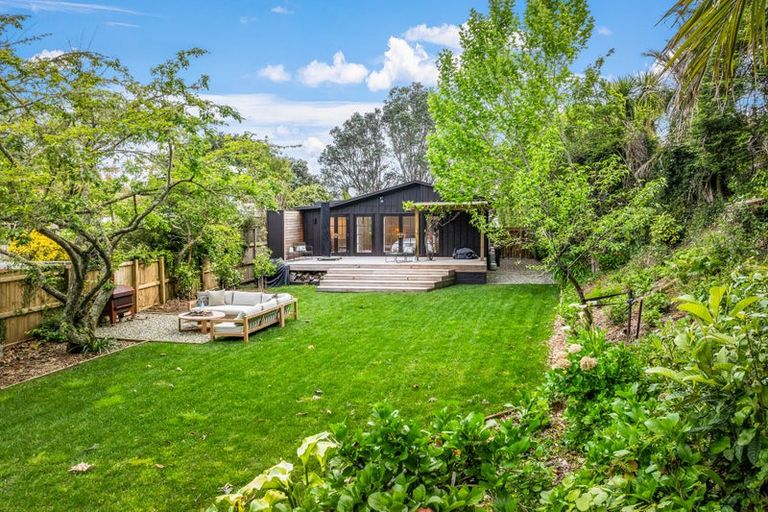 Photo of property in 74 Clinton Road, Tawharanui Peninsula, Matakana, 0986