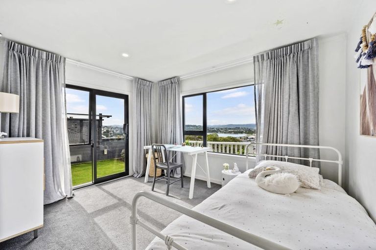 Photo of property in 42 Lerwick Terrace, Melrose, Wellington, 6023