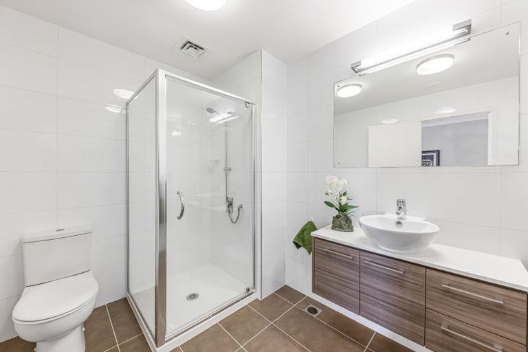 Photo of property in 72 Landmark Terrace, Orewa, 0931