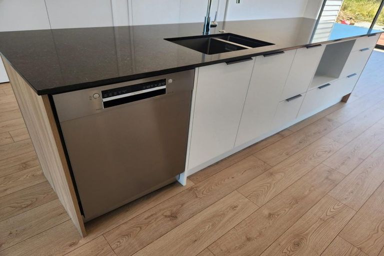 Photo of property in 44 Kahawairahi Drive, Beachlands, Auckland, 2018