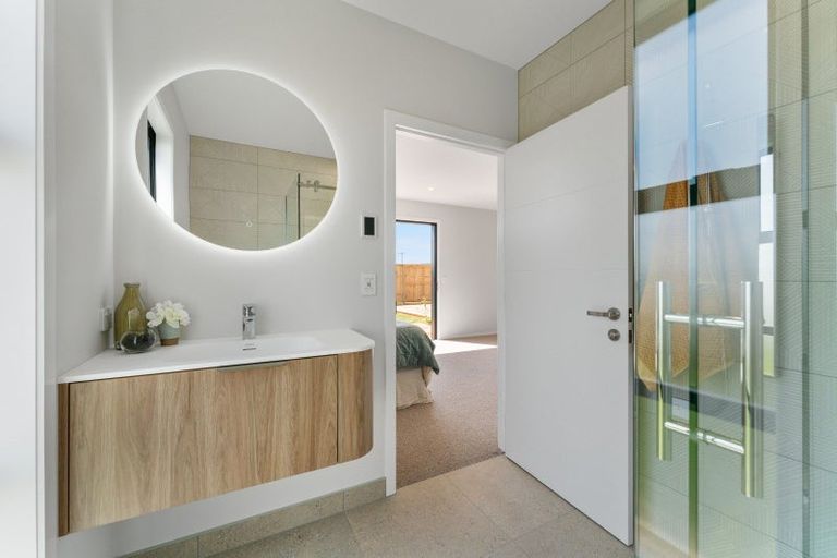 Photo of property in 30 Kopakopa Crescent, Wharewaka, 3330