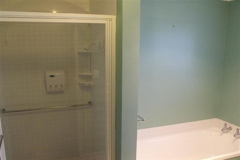 Photo of property in 1/504 Ellison Road, Hastings, 4122