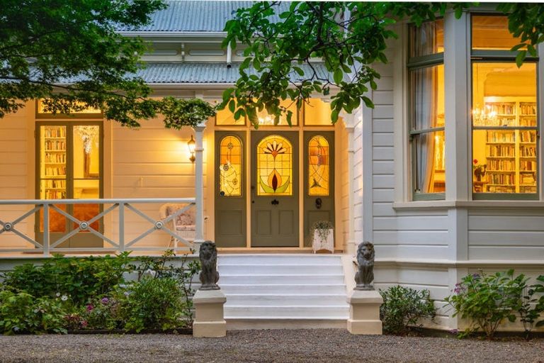 Photo of property in 86 Waerenga Road, Otaki, 5512