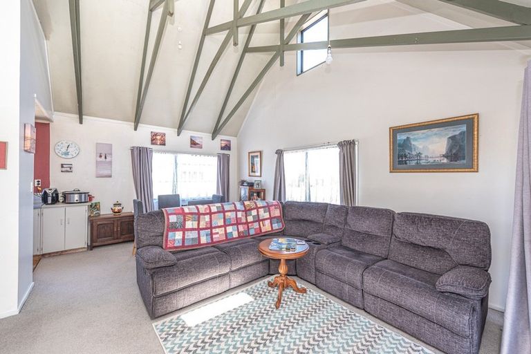 Photo of property in 23 Manuka Street, Castlecliff, Whanganui, 4501