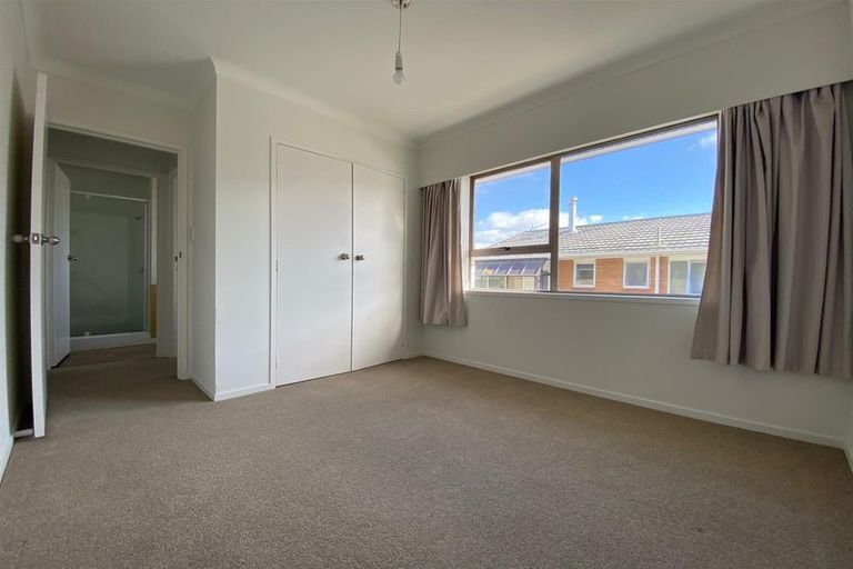 Photo of property in 1/44 Meadway, Sunnyhills, Auckland, 2010