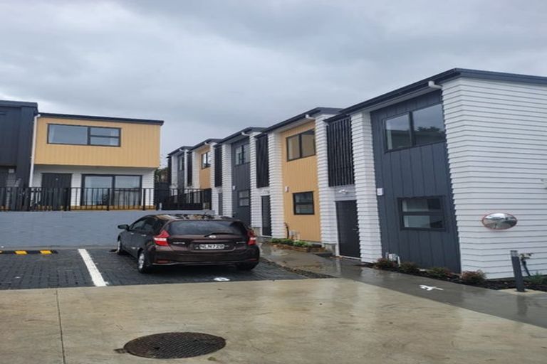 Photo of property in 6/13 Grove Lane, Pakuranga, Auckland, 2010