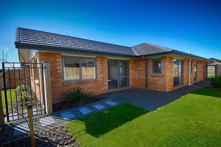 Photo of property in 71 Barnes Street, Pegasus, 7612