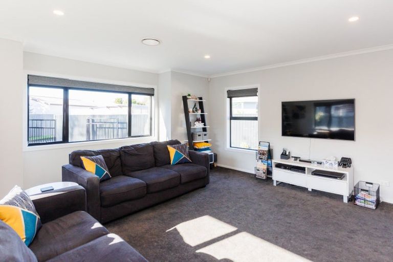 Photo of property in 26 Kimberley Grove, Westbrook, Palmerston North, 4412