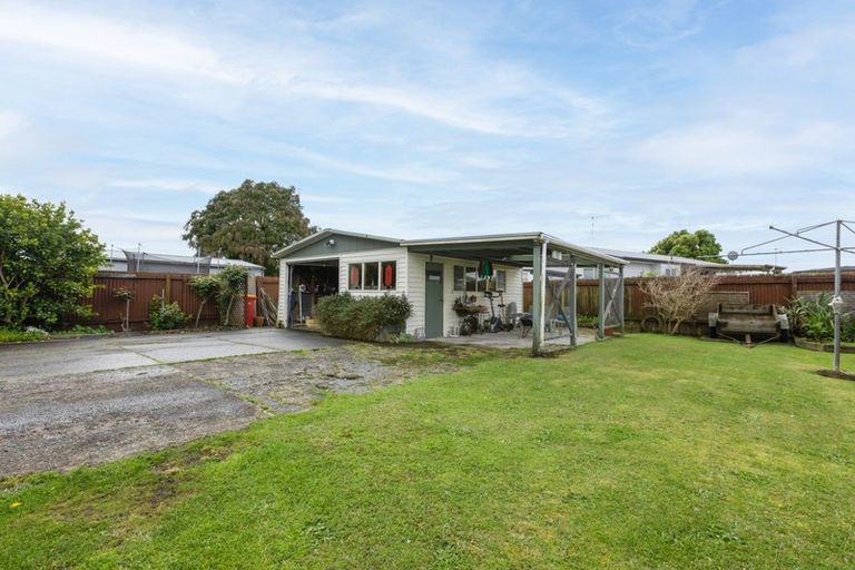 Photo of property in 16 Blomfield Street, Nawton, Hamilton, 3200