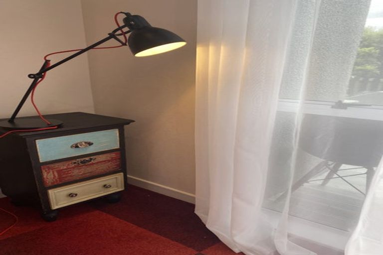 Photo of property in 67 Glenstrae Road, Redcliffs, Christchurch, 8081