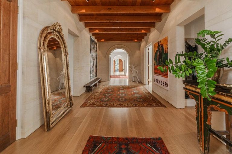 Photo of property in 29 Garden Road, Merivale, Christchurch, 8014