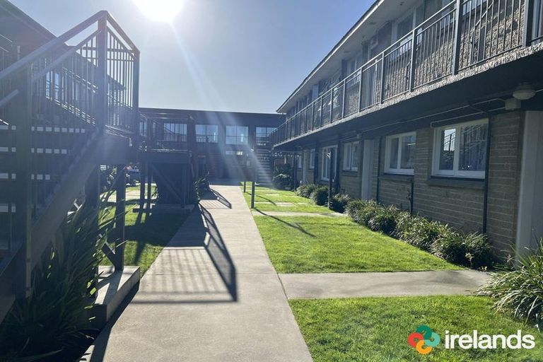 Photo of property in Bealey Courts, 1/271 Bealey Avenue, Christchurch Central, Christchurch, 8013