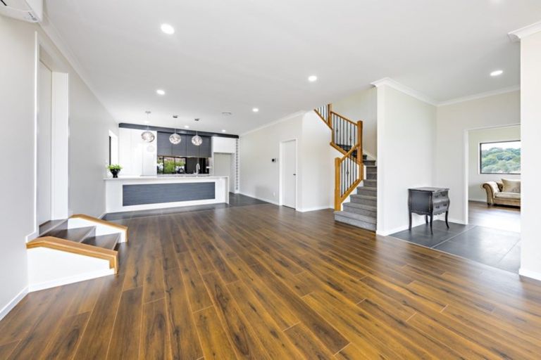 Photo of property in 291 Flat Bush School Road, Flat Bush, Auckland, 2019