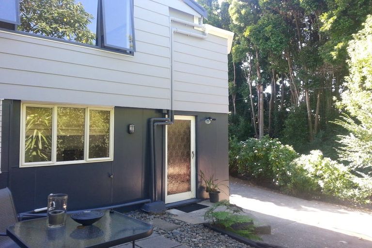 Photo of property in 2/15 Mcleod Road, Henderson, Auckland, 0612