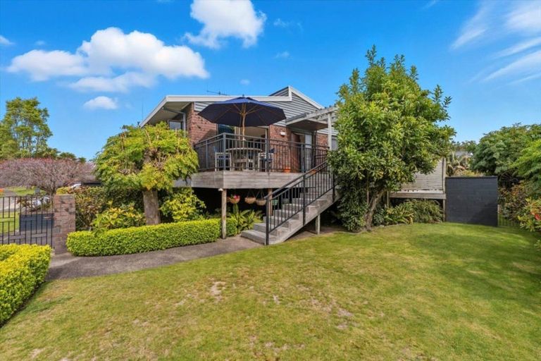 Photo of property in 16 Clydesburn Avenue, Te Puke, 3119