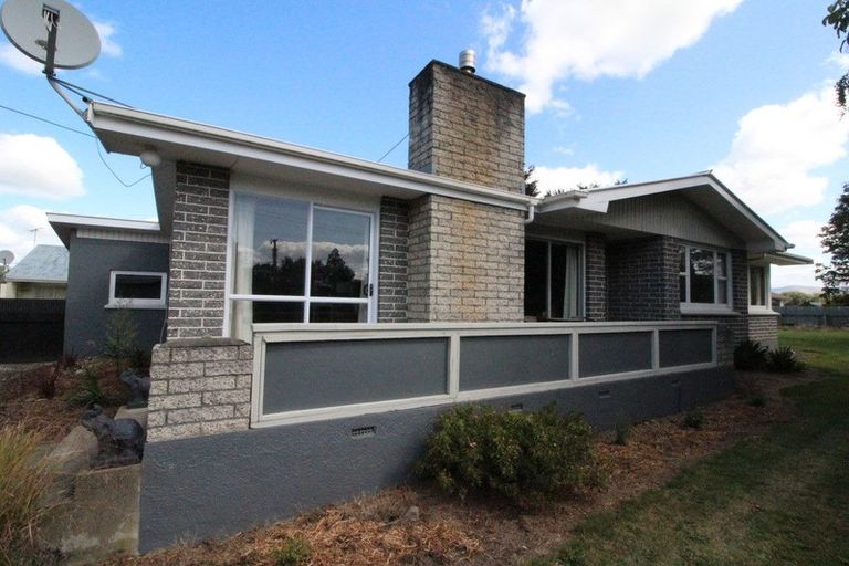 Photo of property in 48 Diana Street, Lumsden, 9730