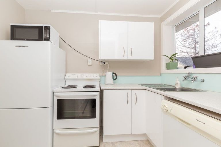 Photo of property in 28 Riselaw Street, Mairehau, Christchurch, 8013