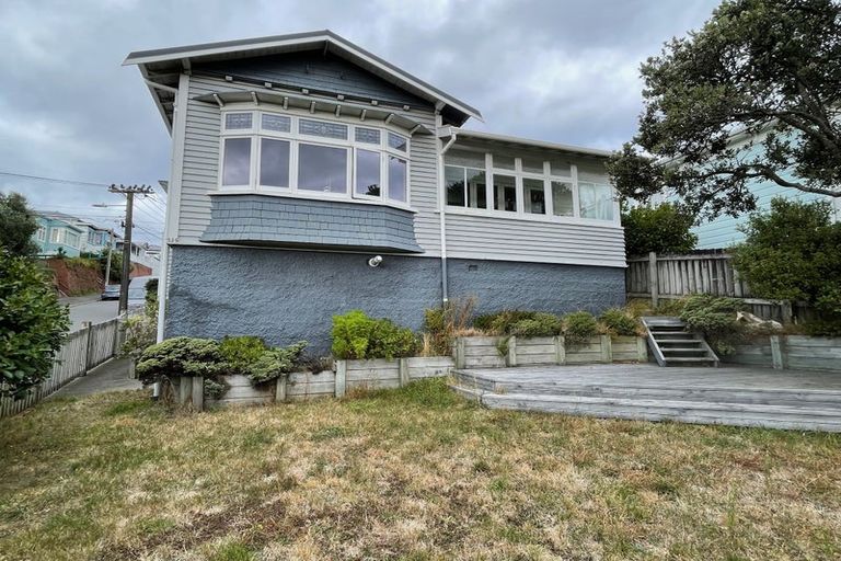 Photo of property in 2a Dawson Street, Berhampore, Wellington, 6023