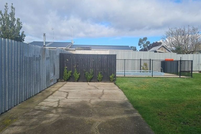 Photo of property in 64 Brandon Street, Featherston, 5710