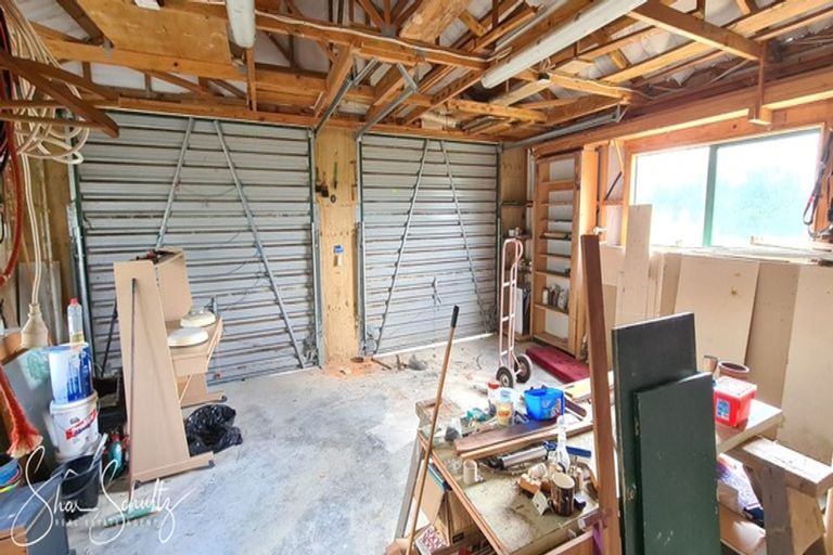 Photo of property in 105 Gorge Road, Maungaturoto, 0520