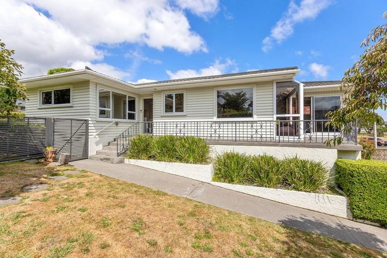 Photo of property in 45 Pohutukawa Place, Bell Block, New Plymouth, 4312