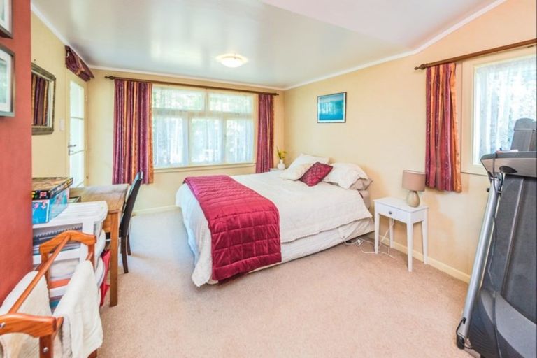 Photo of property in 9 Kent Road, Saint Johns Hill, Whanganui, 4501