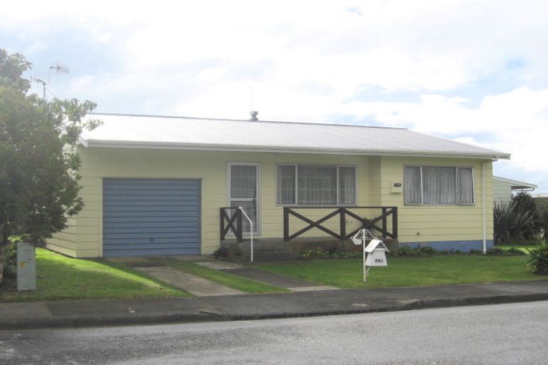 Photo of property in 24a Manawa Avenue, Raumati Beach, Paraparaumu, 5032