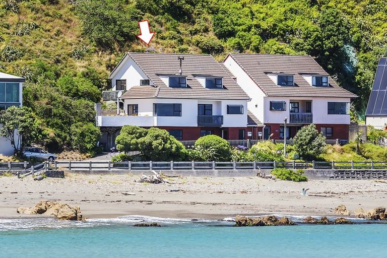 Photo of property in 26 Owhiro Bay Parade, Owhiro Bay, Wellington, 6023