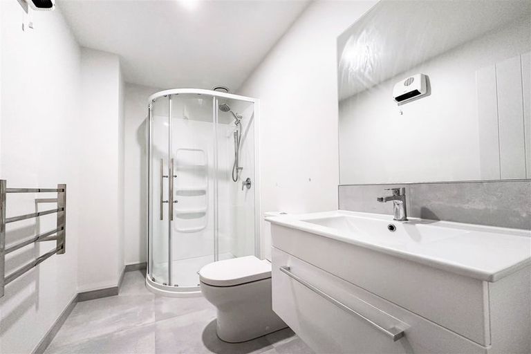 Photo of property in 3/464 Main South Road, Hornby, Christchurch, 8042