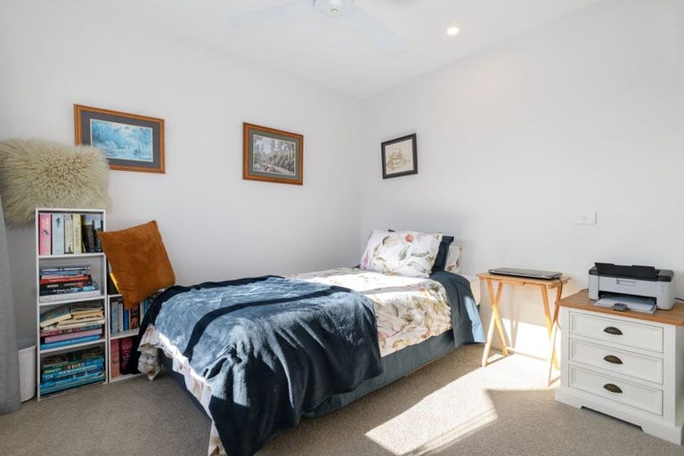 Photo of property in 11 Kamahi Crescent, Papamoa Beach, Papamoa, 3118