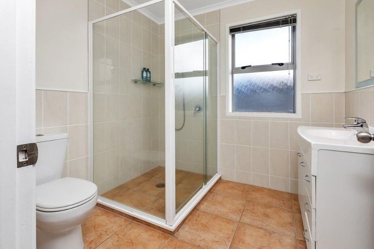 Photo of property in 356 One Tree Point Road, One Tree Point, 0118