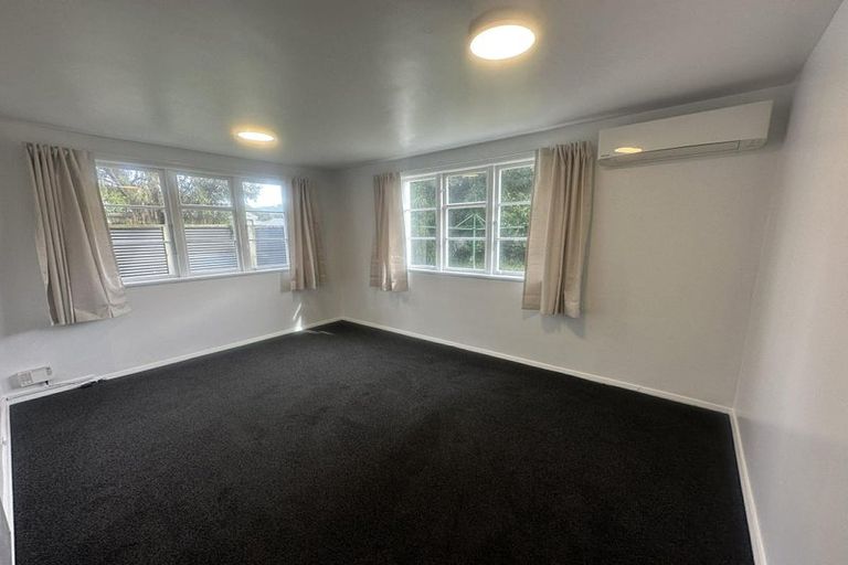 Photo of property in 4/45 Pine Avenue, Ebdentown, Upper Hutt, 5018