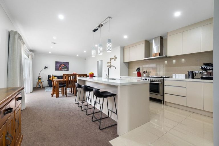 Photo of property in 72 Mataroa Crescent, Flagstaff, Hamilton, 3210