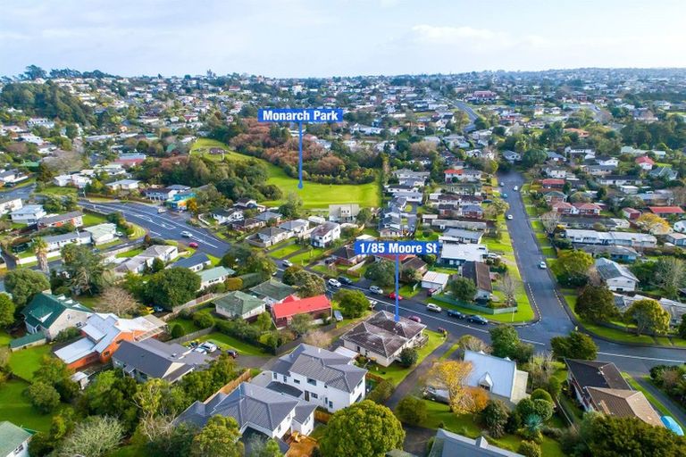 Photo of property in 1/85 Moore Street, Hillcrest, Auckland, 0627