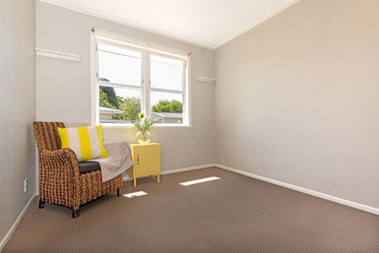 Photo of property in 14 Ropata Street, Kaiti, Gisborne, 4010