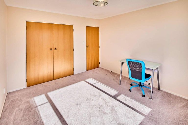 Photo of property in 84 Cunliffe Street, Churton Park, Wellington, 6037