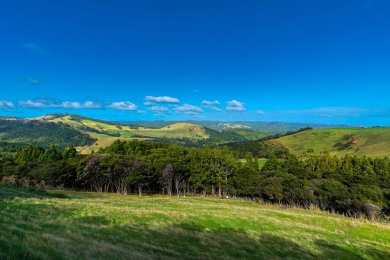 Photo of property in 109 Constable Road, Muriwai, Waimauku, 0881