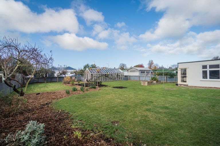 Photo of property in 14 Hamilton Street, Temuka, 7920