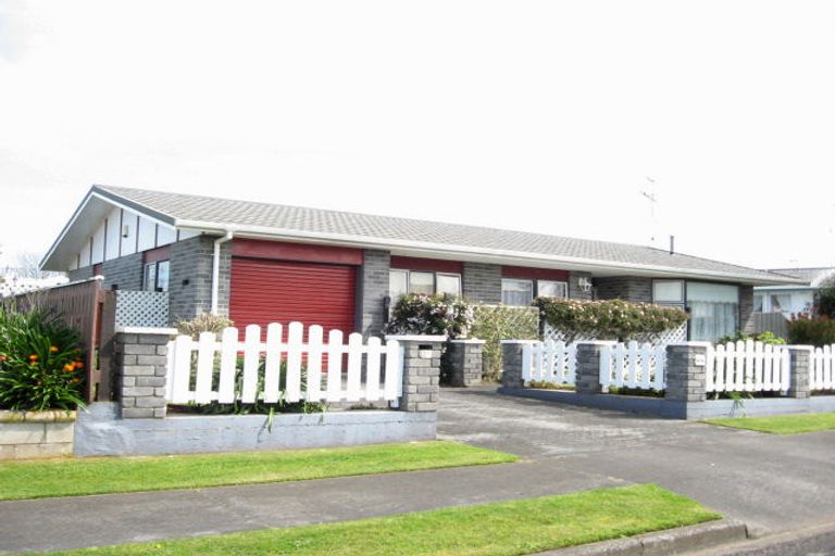 Photo of property in 25 Stafford Street, Springvale, Whanganui, 4501