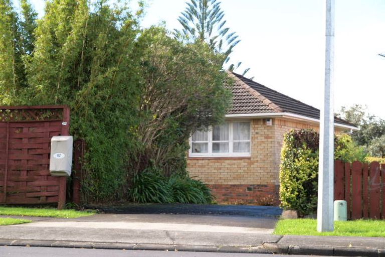 Photo of property in 62 Botany Road, Botany Downs, Auckland, 2010