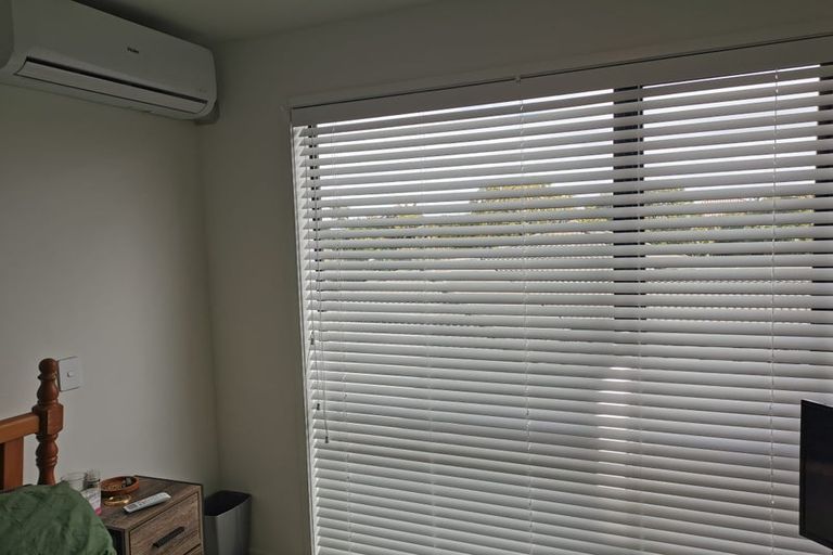 Photo of property in 4/47a Huntington Drive, Huntington Park, Auckland, 2013