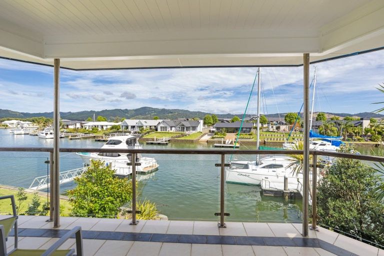 Photo of property in 12 Pelican Place, Whitianga, 3510