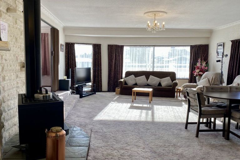 Photo of property in 7 Brent Street, South Hill, Oamaru, 9400