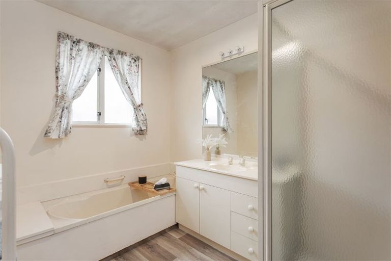 Photo of property in 9 Cardigan Bay Place, Addington, Christchurch, 8024