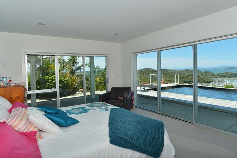 Photo of property in 27 Doves Bay Road, Kerikeri, 0294
