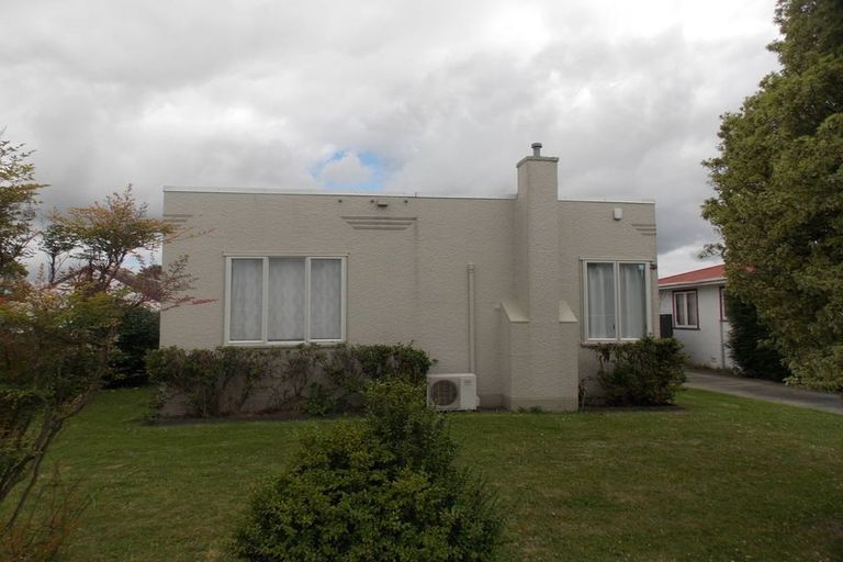 Photo of property in 21 Rewa Street, Takaro, Palmerston North, 4412