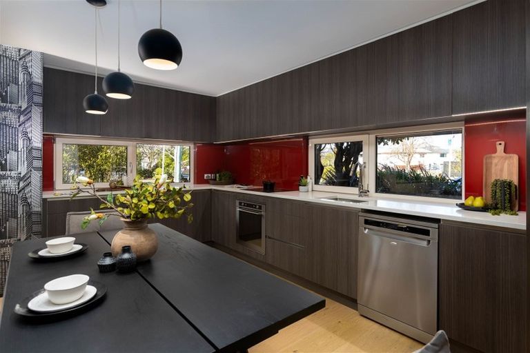 Photo of property in 11 Church Square, Addington, Christchurch, 8024