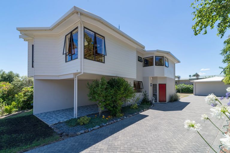 Photo of property in 12 Kenrigg Road East, Kinloch, Taupo, 3377