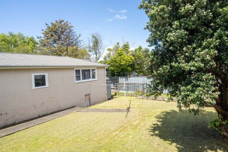 Photo of property in 28 Milton Street, Roslyn, Palmerston North, 4414