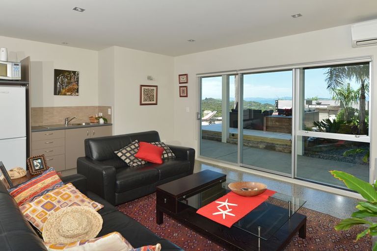 Photo of property in 27 Doves Bay Road, Kerikeri, 0294